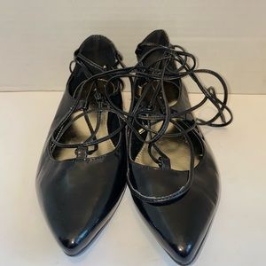 GUESS Flat Shoes Size 6.5